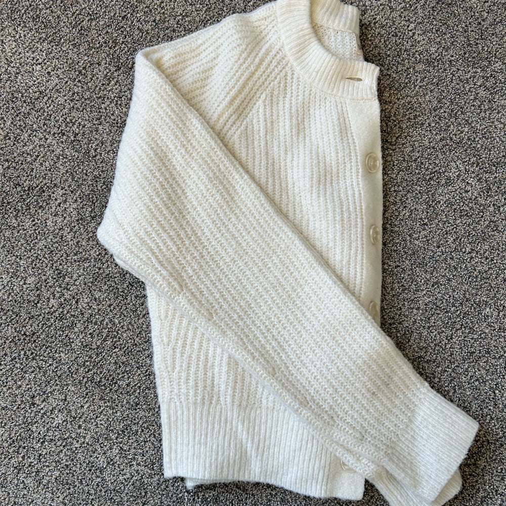 Pair of Universal Thread sweaters Cream cardi/Brown cropped crewneck - Picture 5 of 9
